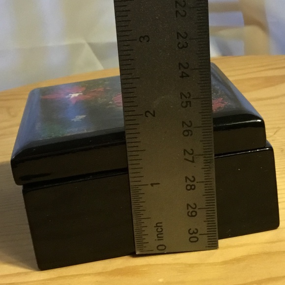 Vintage Japanese Lacquer Jewelry Box Romantic - Picture 9 of 11